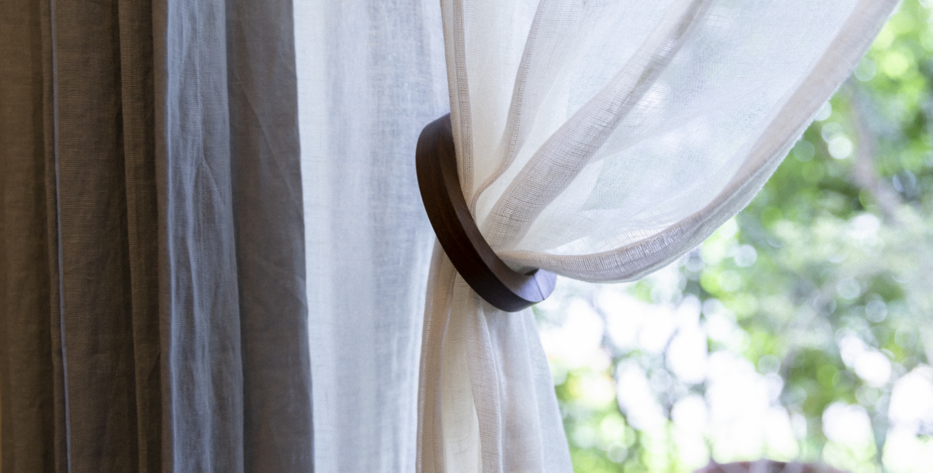 カーテン/ブラインド