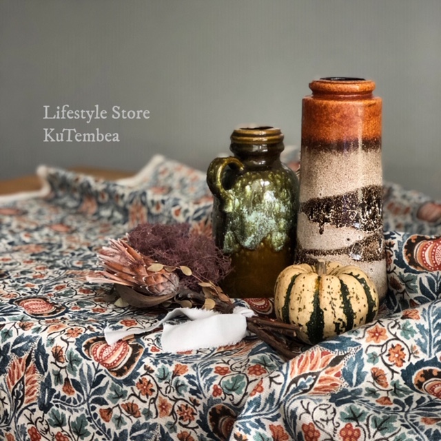 秋色ファブック入荷&営業日変更のお休みのお知らせ