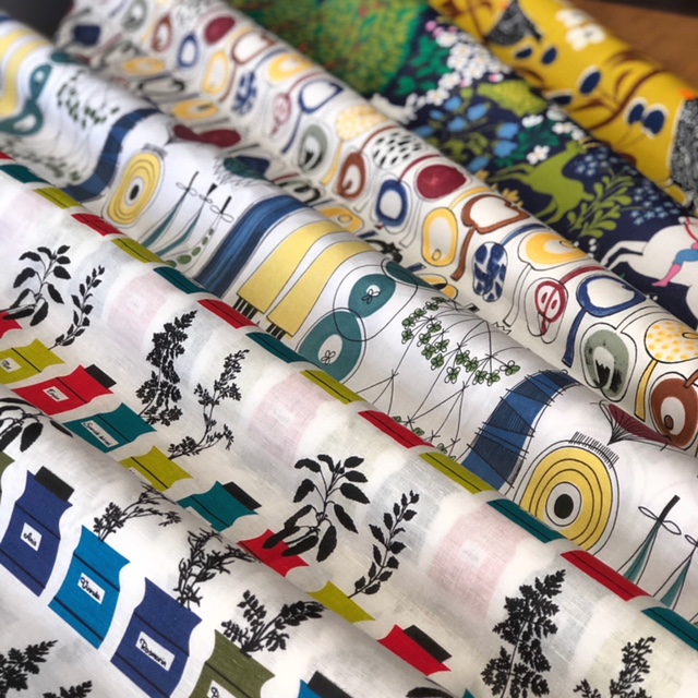 北欧から生地が届きました♪