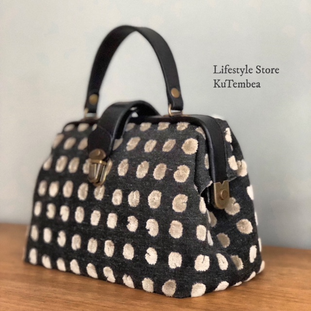 人気のドット柄のBag