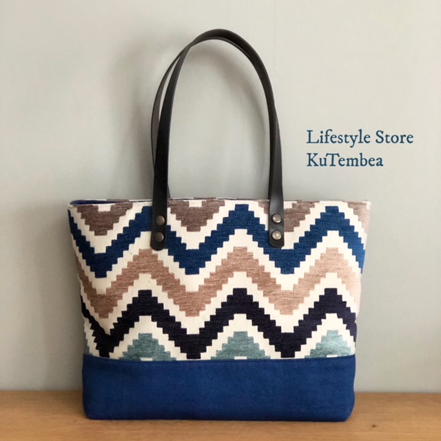 シェブロン柄のToteBag